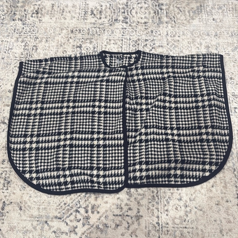Talbots Poncho-EUC